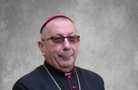 Slavko püspökatyát hazaengedték a kórházból