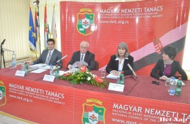 Előtérben az oktatásügy