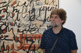 Levelek és diktátumok, kódok és jegyzetek